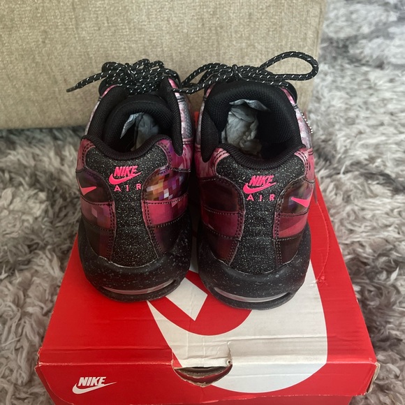 Nike air max 95 cherry blossom day - Picture 4 of 6